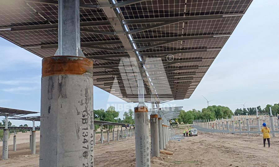 東北智能平單軸跟蹤系統項目 50MW